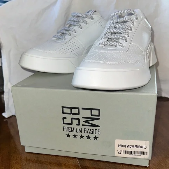 PREMIUM BASICS Women's White Athletic Shoes - Picture 2 of 11